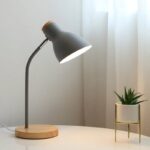 Lampe de bureau scandinave bois et métal minimaliste grise LED USB