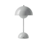 Lampe de bureau LED sans fil blanche en bouton de fleur nordique