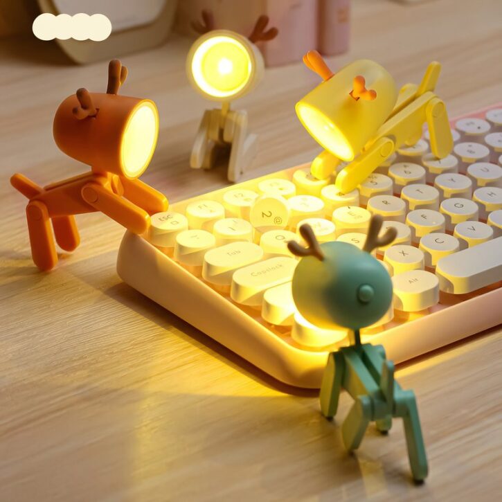 Lampe de bureau enfant LED à pile cerf coloré