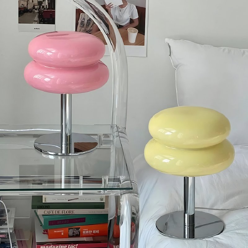 Lampe de bureau vintage LED colorée et tendance