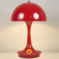 Lampe de bureau rouge USB rechargeable scandinave
